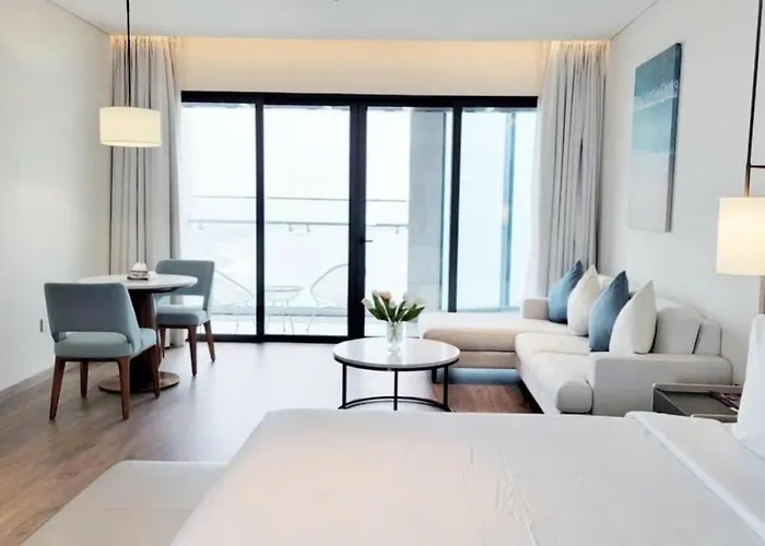 A La Carte Khách sạn hẻo lánh Hạ Long